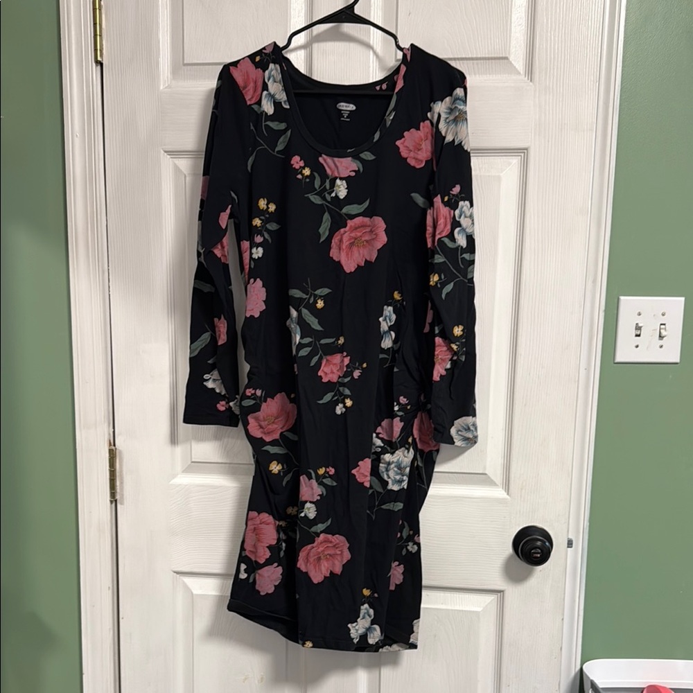 Floral Long Sleeve Maternity Dress